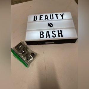Light up letter sign